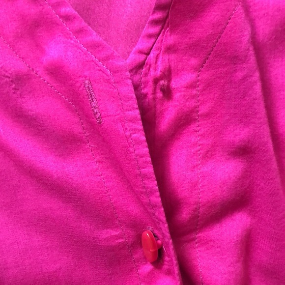 Pink button down shirt size L - Picture 3 of 4